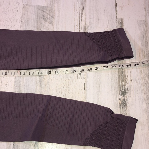 Gymshark Taupe/Purple Energy Seamless High Waisted Activewear leggings small​​​ - Picture 13 of 13